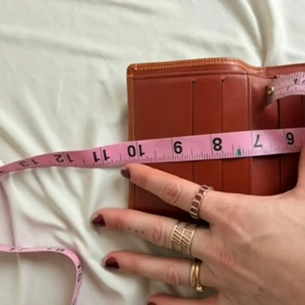 Vintage Louis Vuitton Epi Portefeuille Elise Trifold Wallet - Kenyan Fawn